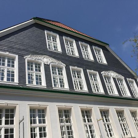 Schulhaus Hotel 施韦尔姆 外观 照片